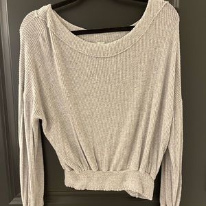 Off the shoulder long sleeve